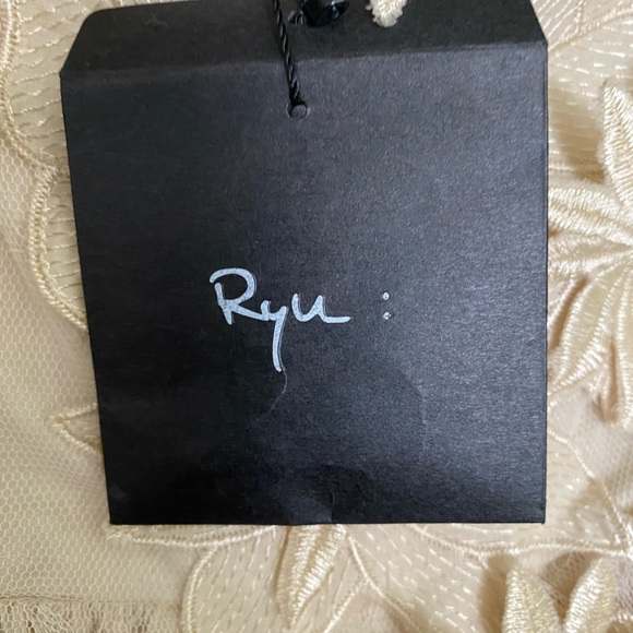 NWT Beautiful Dress or Skirt from a local Boutique. - Picture 6 of 7